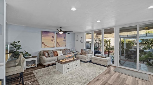 16532 Harbour Ln, Huntington Beach, CA 92649 - photo 9