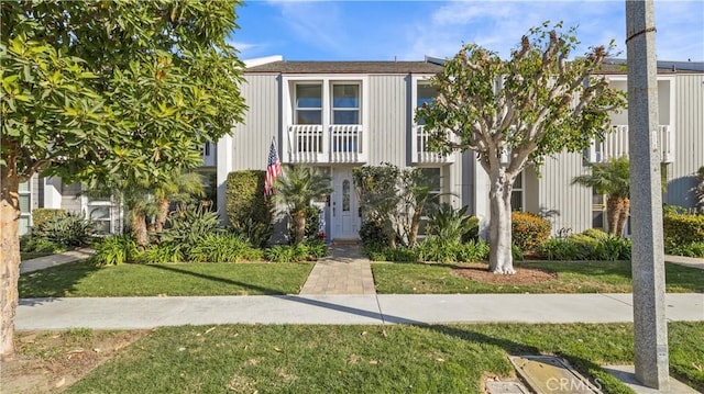 16532 Harbour Ln, Huntington Beach, CA 92649 - photo 7