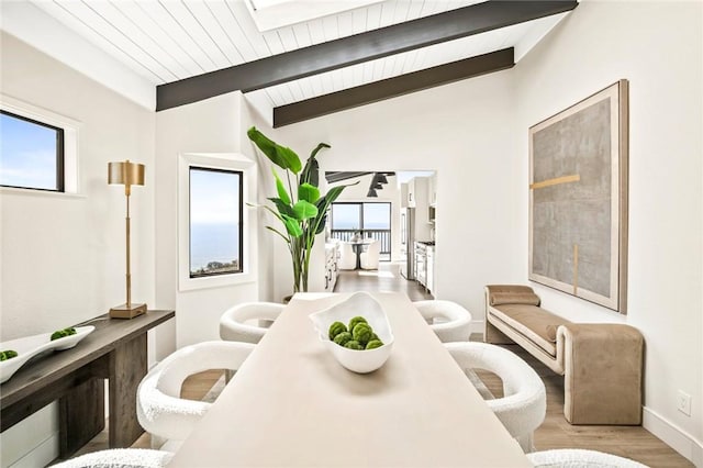 22332 Eagle Rock Way, Laguna Beach, CA 92651 - dining area with wood finished floors and baseboards
