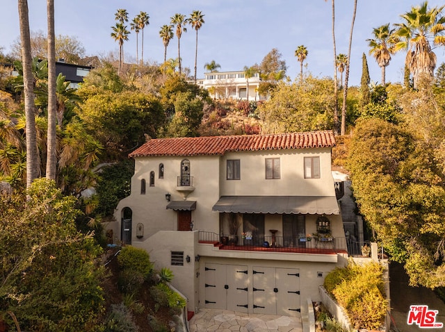 view of front of property with a garage