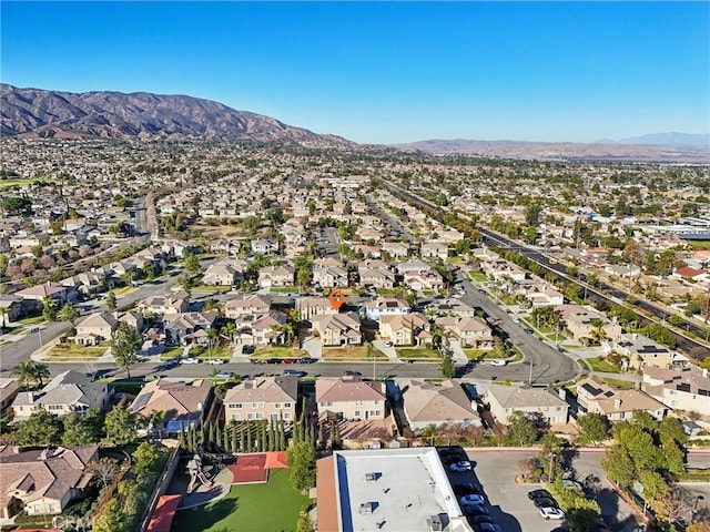 bird's eye view featuring a mountain view