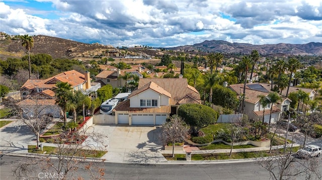 bird's eye view featuring a mountain view