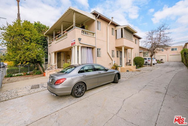 view of front of home