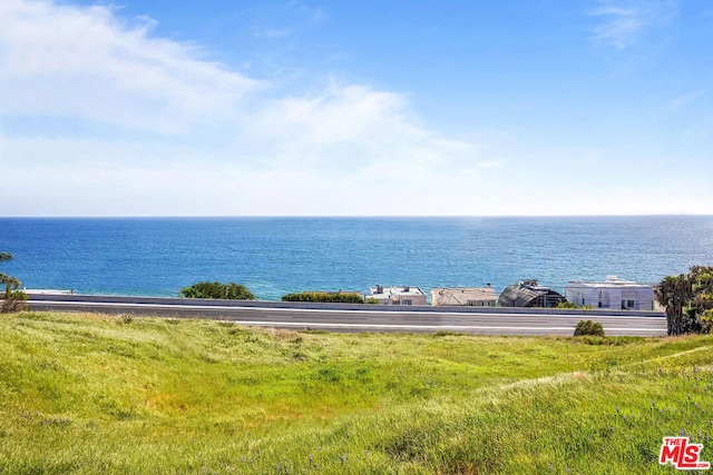 Listing photo 2 for 27136 Sea Vis, Malibu CA 90265