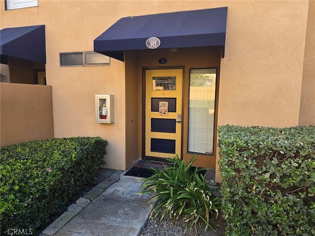 view of doorway to property