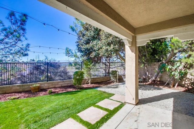 view of yard with a patio