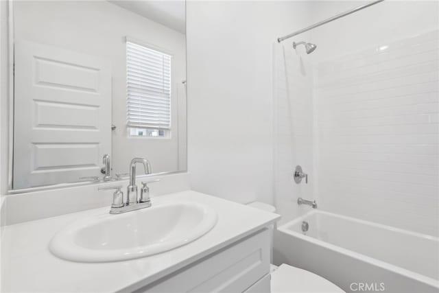 2718 Crozier Ct, Pomona, CA 91767 - bathroom with toilet, vanity, and shower / tub combination