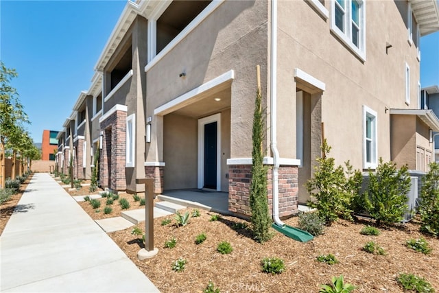 2718 Crozier Ct, Pomona, CA 91767 - view of building exterior featuring a residential view