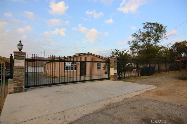 Listing photo 2 for 9375 Mission Ave, Jurupa Valley CA 92509