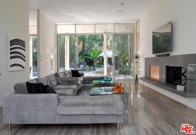 living room with expansive windows