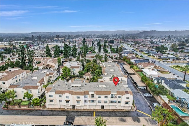 birds eye view of property featuring a residential view
