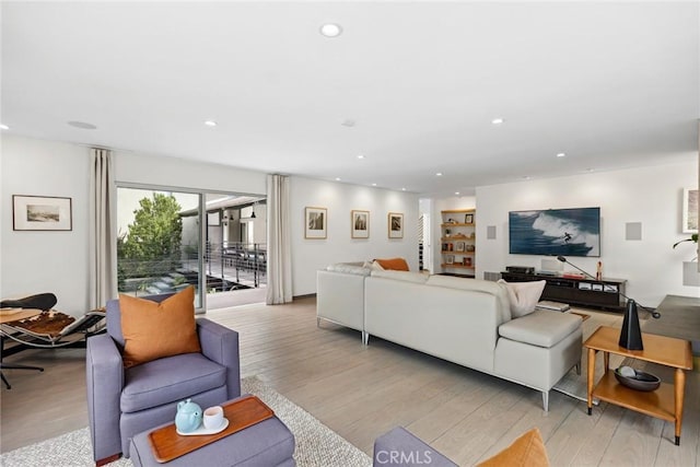 1900 Catalina St, Laguna Beach, CA 92651 - living area featuring light wood-style floors and recessed lighting