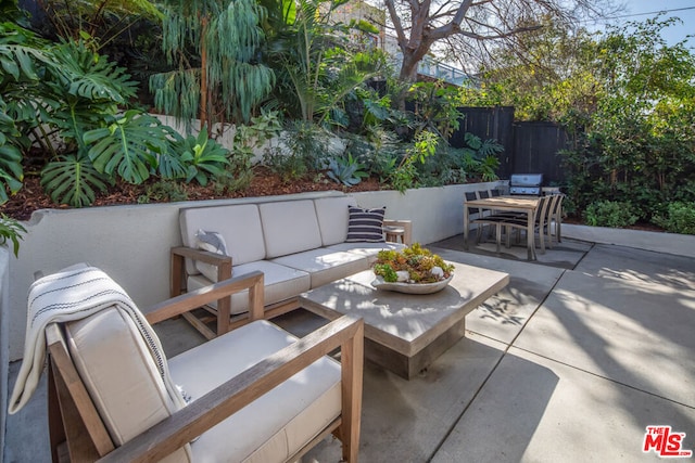 view of patio / terrace with outdoor lounge area