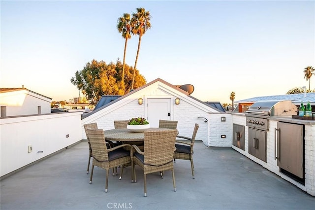 409 39th St, Newport Beach, CA 92663 - view of patio / terrace featuring outdoor dining area