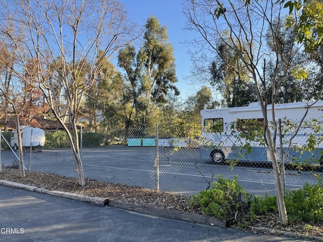 205 Pirie Rd Unit 64, Ojai, CA 93023 - view of tennis court
