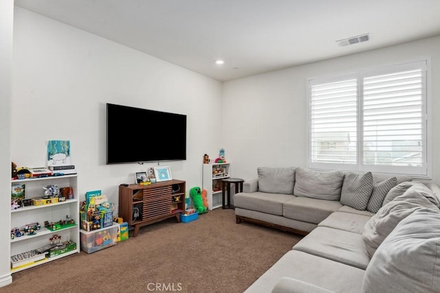 living room featuring carpet floors