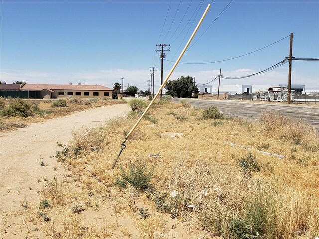 17898 Adelanto Rd, Adelanto, CA 92301