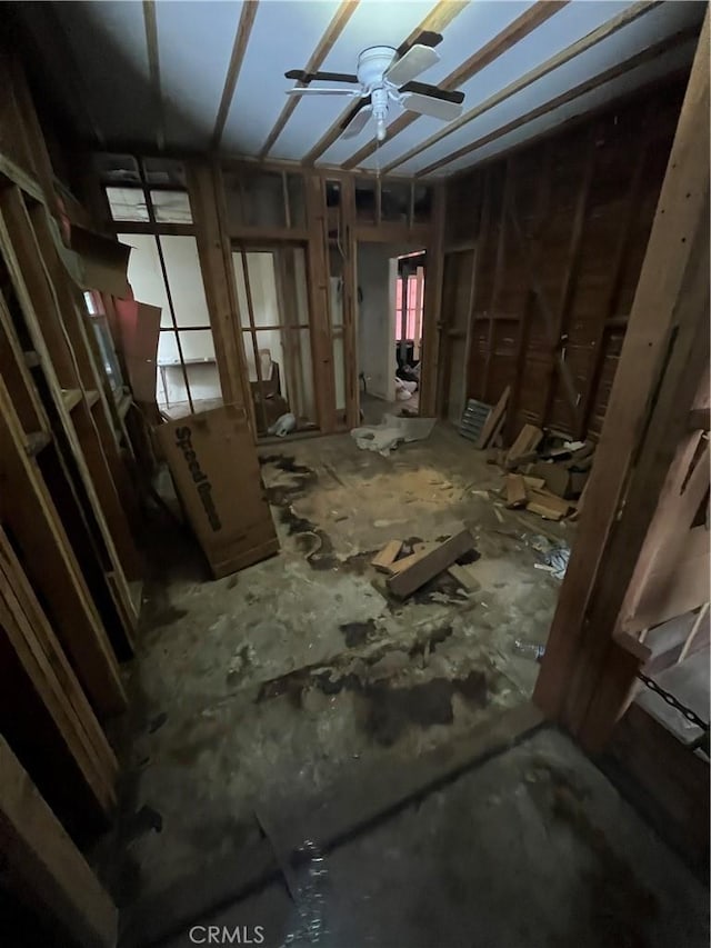 miscellaneous room featuring ceiling fan