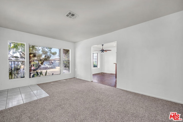 view of carpeted spare room