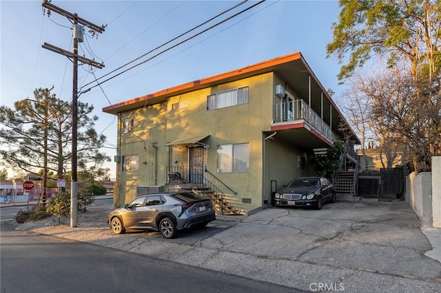 view of front of property