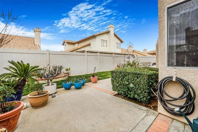 1308 Pleasant Valley Ave, Banning, CA 92220 - view of patio featuring a fenced backyard