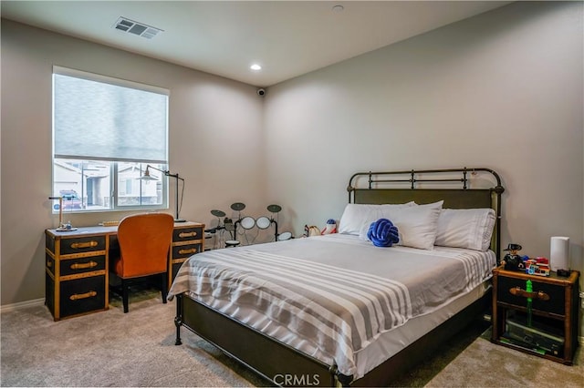 bedroom featuring carpet, visible vents, baseboards, and recessed lighting