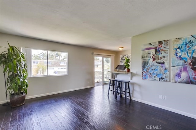 Listing photo 3 for 700 Regal Rd Unit 5A, Encinitas CA 92024