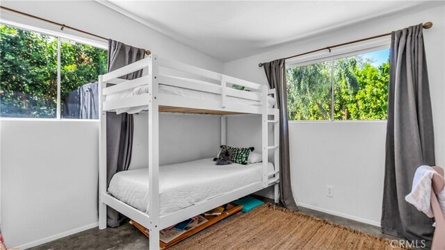 250 W Cortez Rd, Palm Springs, CA 92262 - bedroom featuring baseboards