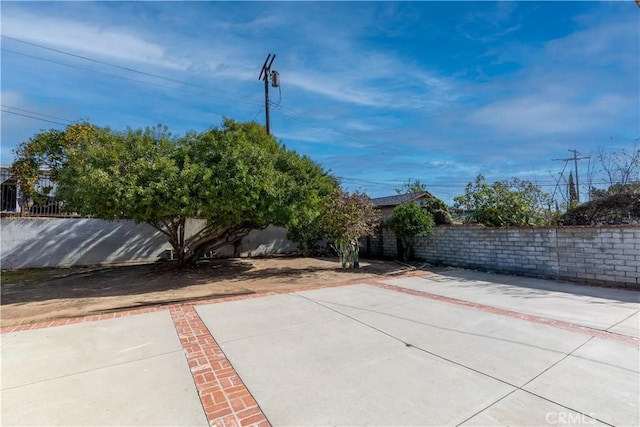 view of patio featuring a fenced backyard