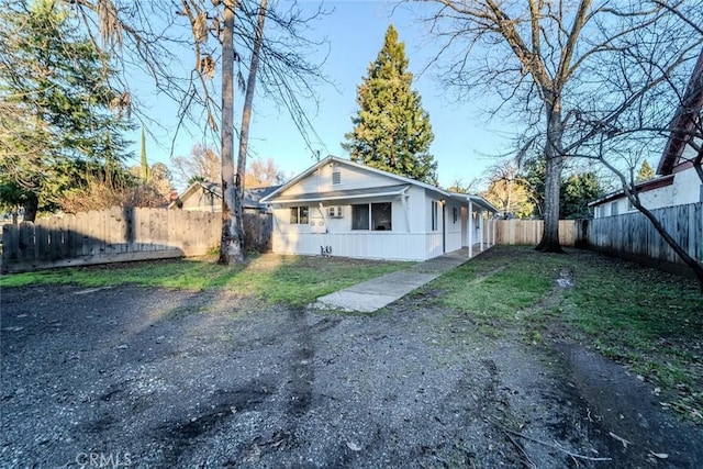 exterior space featuring a front yard