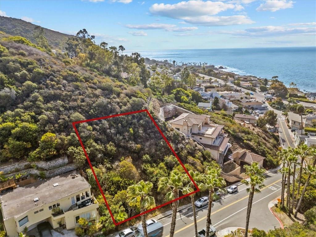 415 Nyes Pl, Laguna Beach, CA 92651