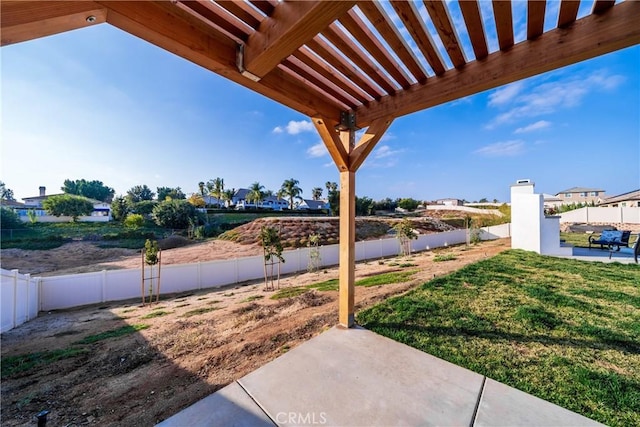 view of yard featuring a pergola and a patio area