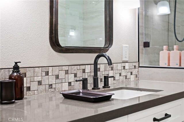 77551 Los Arboles Dr, La Quinta, CA 92253 - photo 35