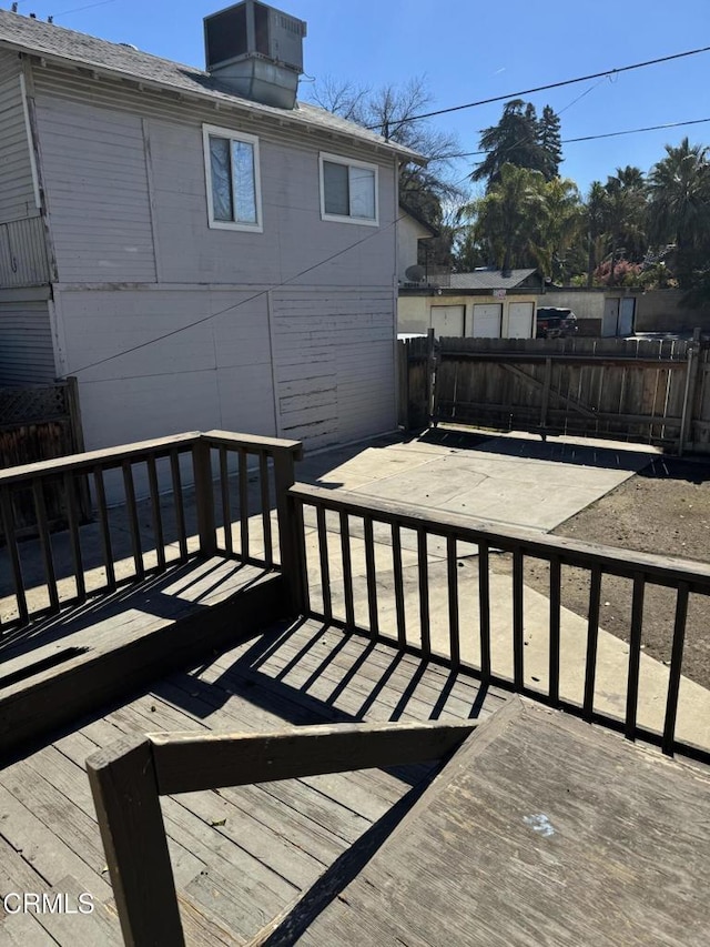 2121 Park Way, Bakersfield, CA 93304 - photo 12