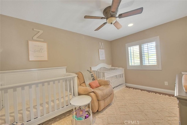 bedroom with ceiling fan