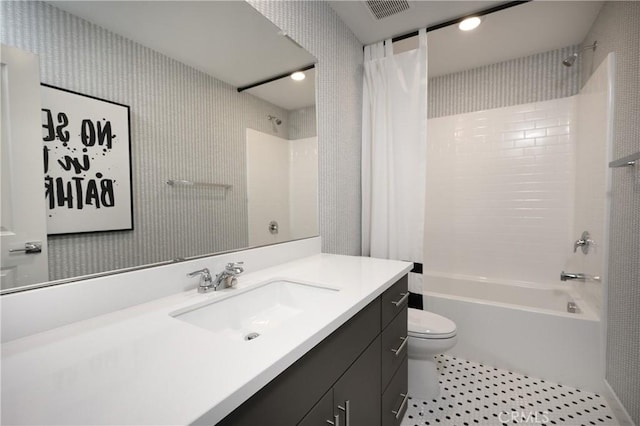26235 Cherry Plum Cir, Menifee, CA 92584 - bathroom with vanity, visible vents, toilet, and shower / bath combination with curtain