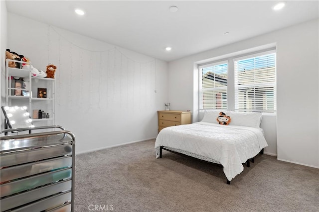 bedroom featuring carpet floors, recessed lighting, and baseboards