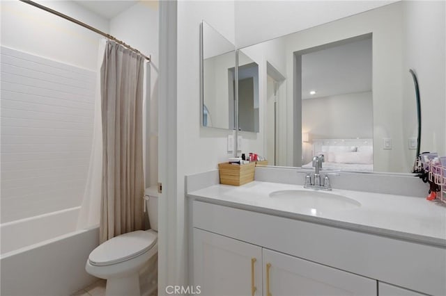 full bathroom featuring vanity, toilet, and shower / bath combo