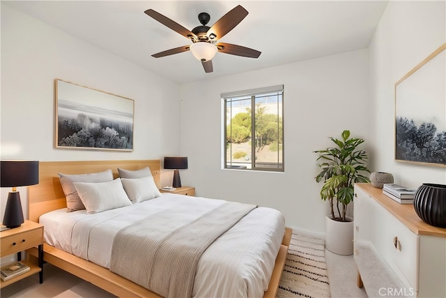 bedroom featuring ceiling fan