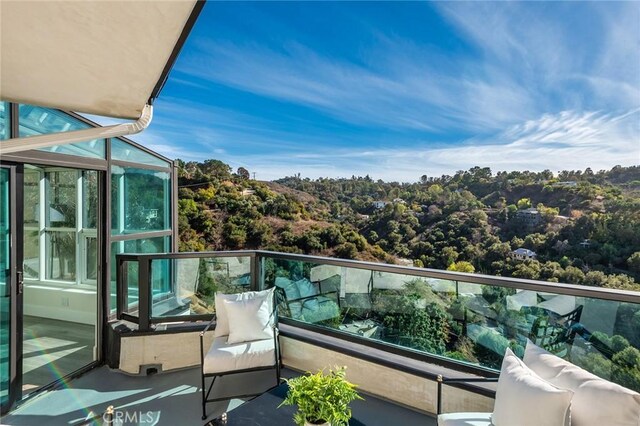 3651 Alta Mesa Dr, Studio City, CA 91604 - photo 14