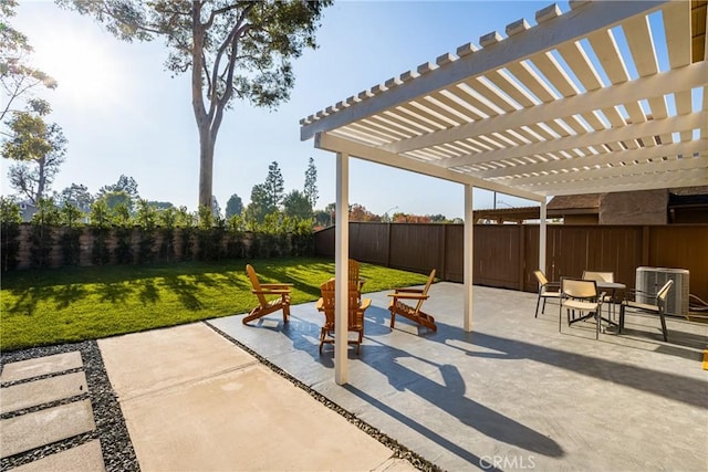 view of patio featuring central AC unit and a fenced backyard