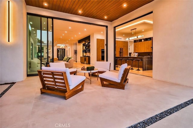 view of patio featuring an outdoor hangout area