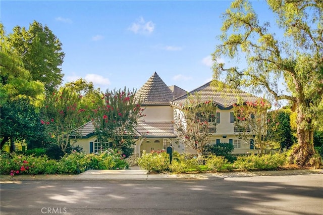 view of front of property with stucco siding