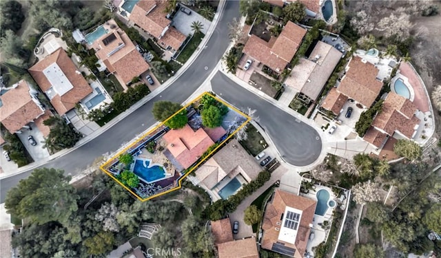 23216 Park Esperanza, Calabasas, CA 91302 - aerial view of residential area featuring property boundaries highlighted and a pool