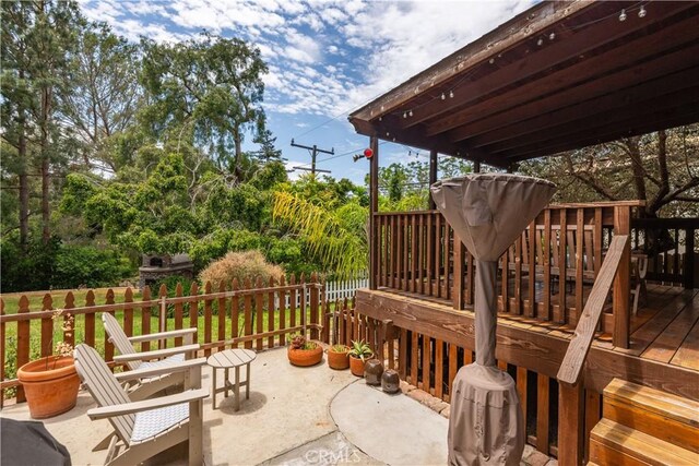 26357 Hillcrest Ave, Lomita, CA 90717 - deck with view of wooded area