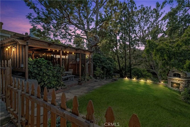 26357 Hillcrest Ave, Lomita, CA 90717 - view of yard