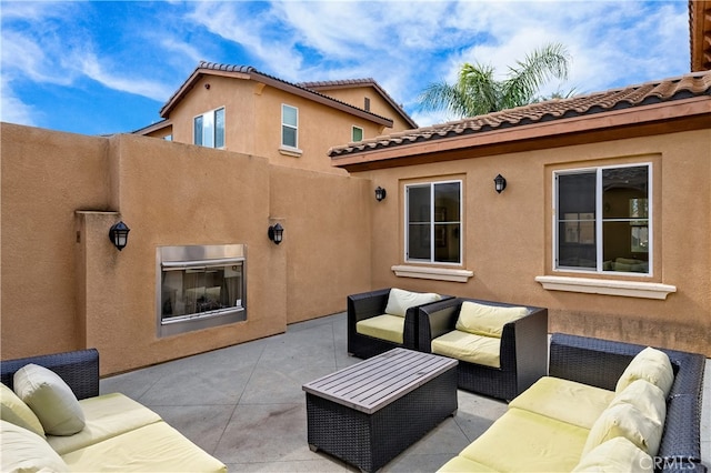 view of patio featuring an outdoor hangout area