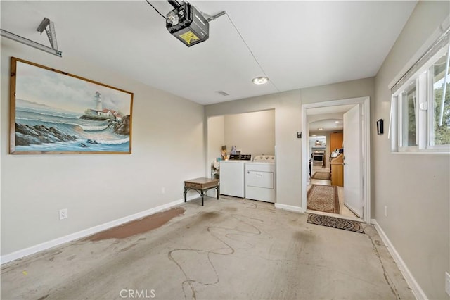 laundry room featuring washer and clothes dryer