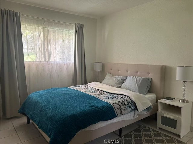 675 N Los Felices Cir W Unit J107, Palm Springs, CA 92262 - view of tiled bedroom