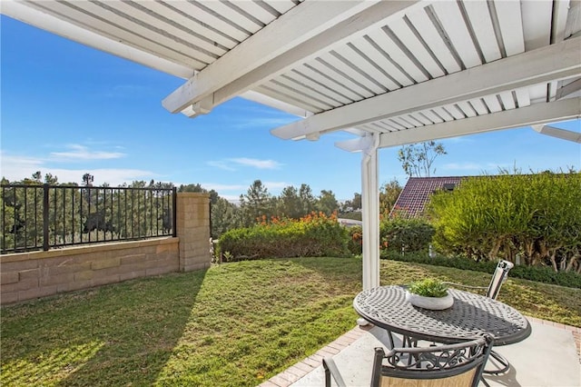 view of yard featuring a pergola and a patio